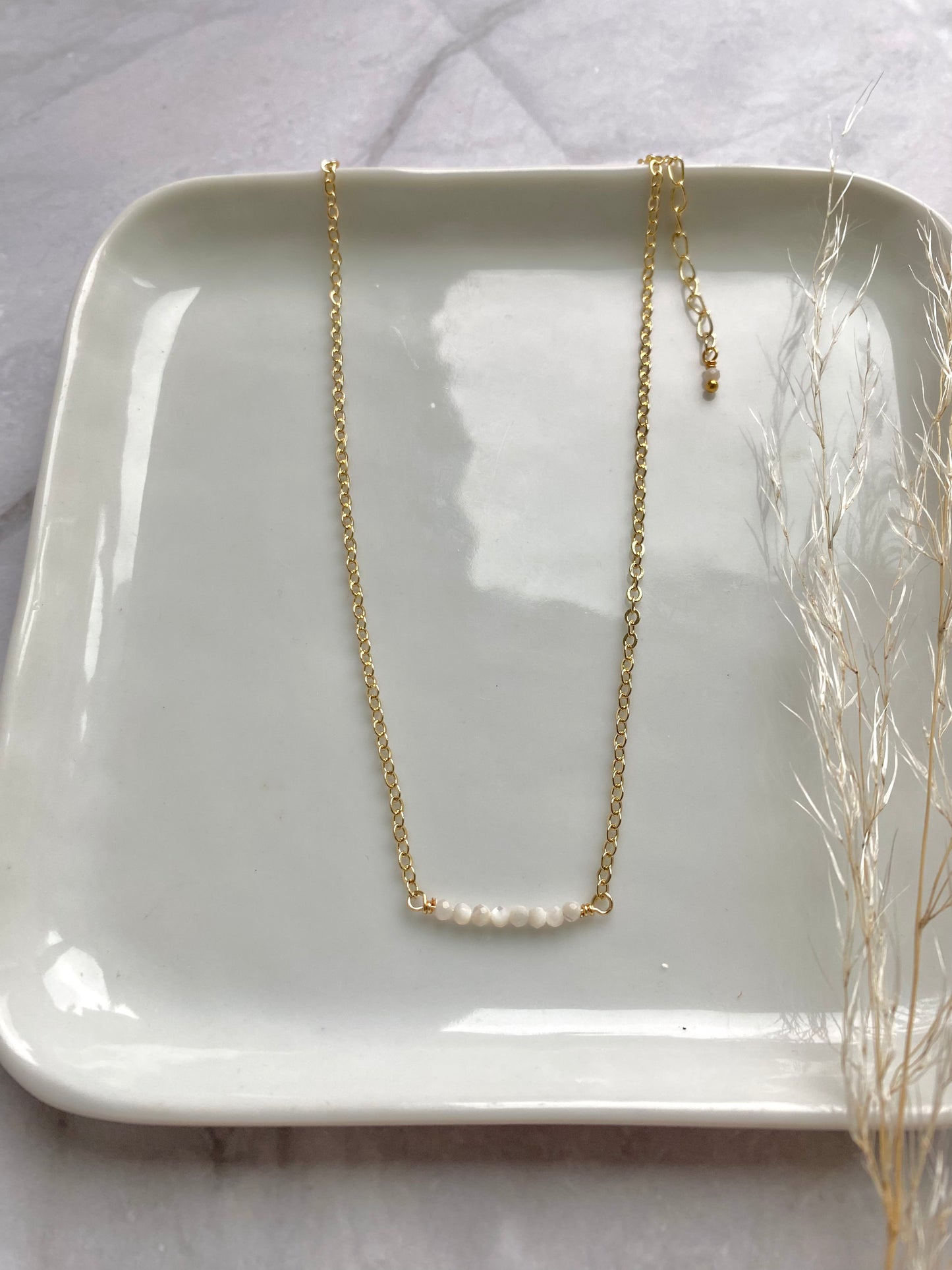 Dainty Mother of Pearl Necklace