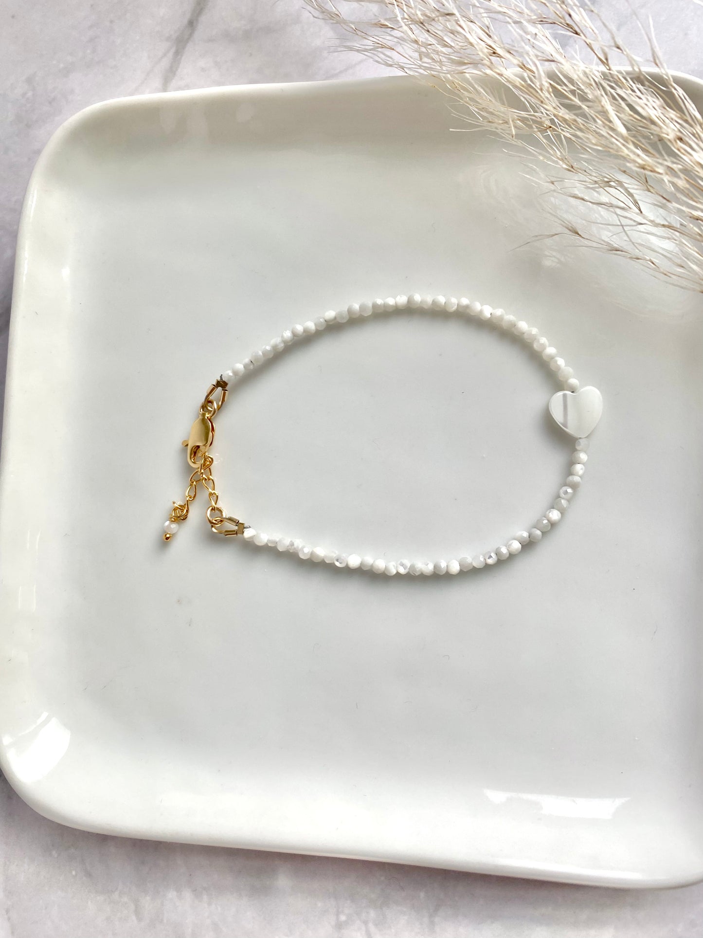 Mother of Pearl Heart Bracelet